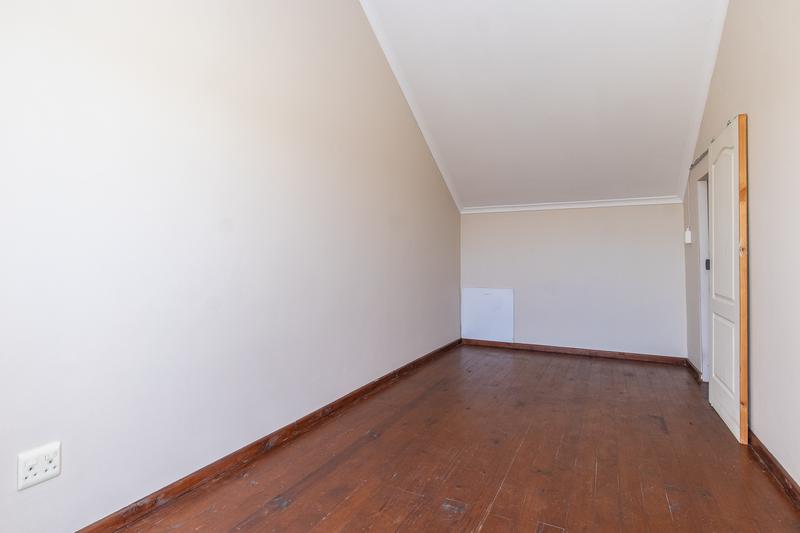 3 Bedroom Property for Sale in Muizenberg Western Cape